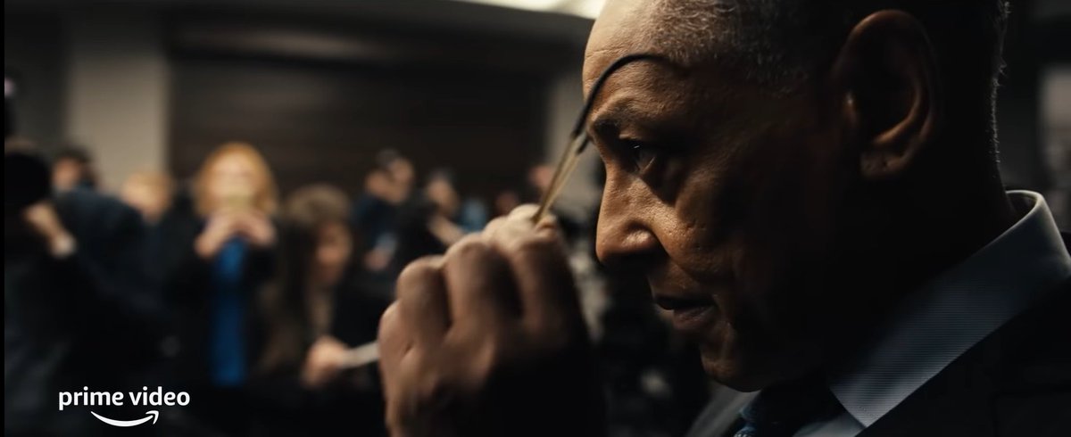 nerdicionario's tweet photo. É incrível como #GiancarloEsposito arrepia com sua presença mesmo aparecendo pouco nos trailers que ainda por cima são de obras diferentes! https://t.co/2aOSDaklTE