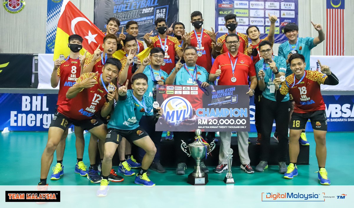UnifiSports's tweet photo. Hari gemilang untuk Selangor! π΄π‘
Petang Selangor MAC muncul juara Malaysia Premier Futsal League, malam giliran Selangor Lion menjuarai Malaysia Volleyball Selangor. π πͺπ» #MPFL2022 #MVL2022 #KamiTeamMalaysia https://t.co/iEDl8ZRhnG