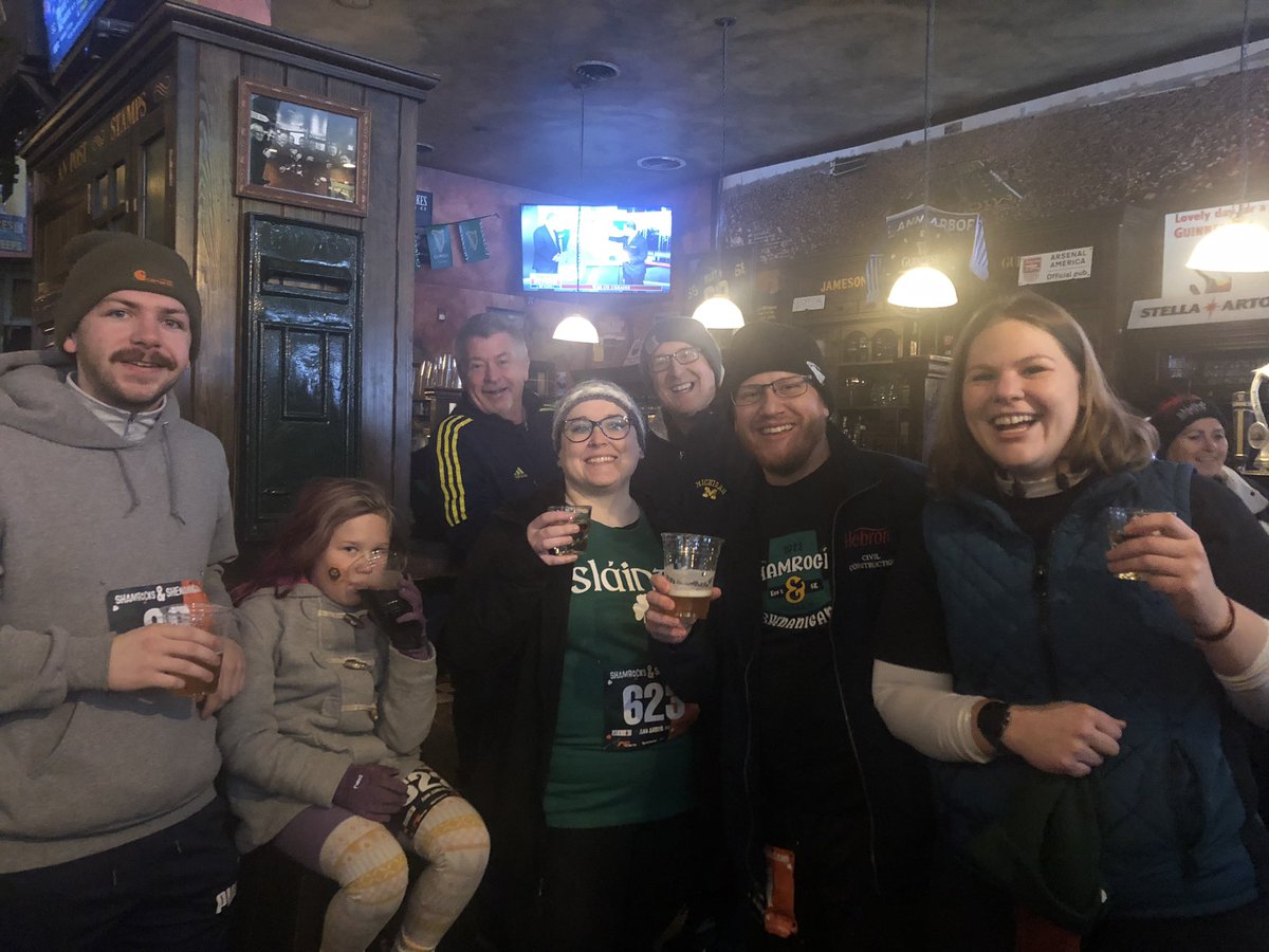 ConorsAnnArbor's tweet photo. Shamrocks & Shenanigans #funinthepub #Saveaheart #rfevents #AnnArbor #Conorspub https://t.co/krsW2wHyEE