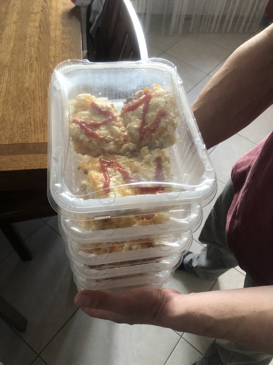 у нормальных людей мясо должно быть нормальным. (мой дед приготовил) #z