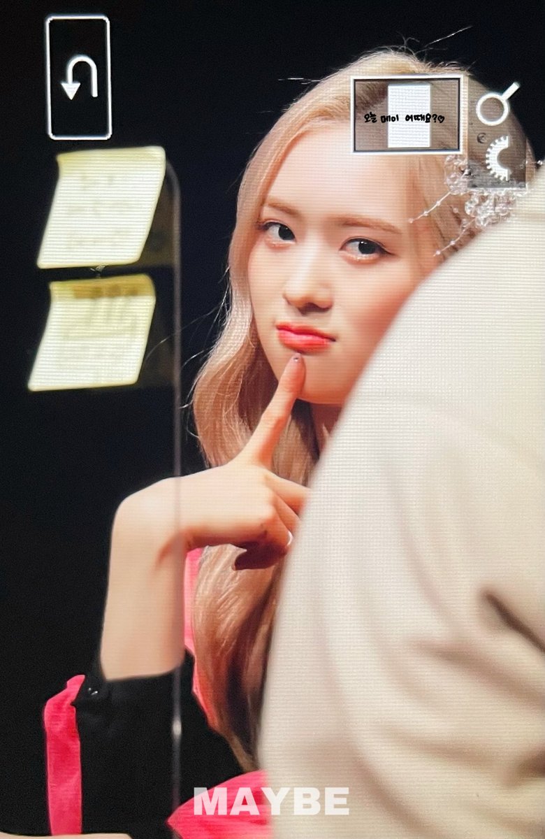 MAY_ILOVEU1116's tweet photo. 220313 팬싸인회

🤔😱💛

#MAY #메이   #체리블렛 #CHERRYBULLET #CherryWish #LoveInSpace #메이히메 https://t.co/QfwRixfqGt