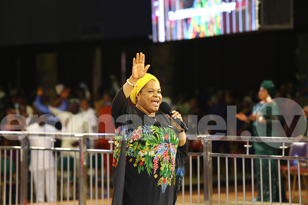 SCOANTBJoshua's tweet photo. “I am an overcomer!” declare the church at the prompting of Pastor Evelyn Joshua. “Begin to thank God,” she tells them. https://t.co/FtNq9el5sh
