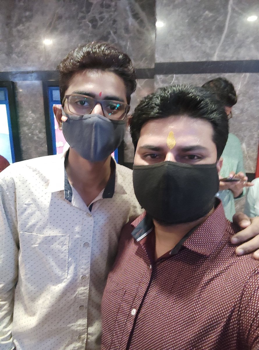 Govindthakur0's tweet photo. #Waching #TheKashmirFiles https://t.co/J6SvvdRRlR