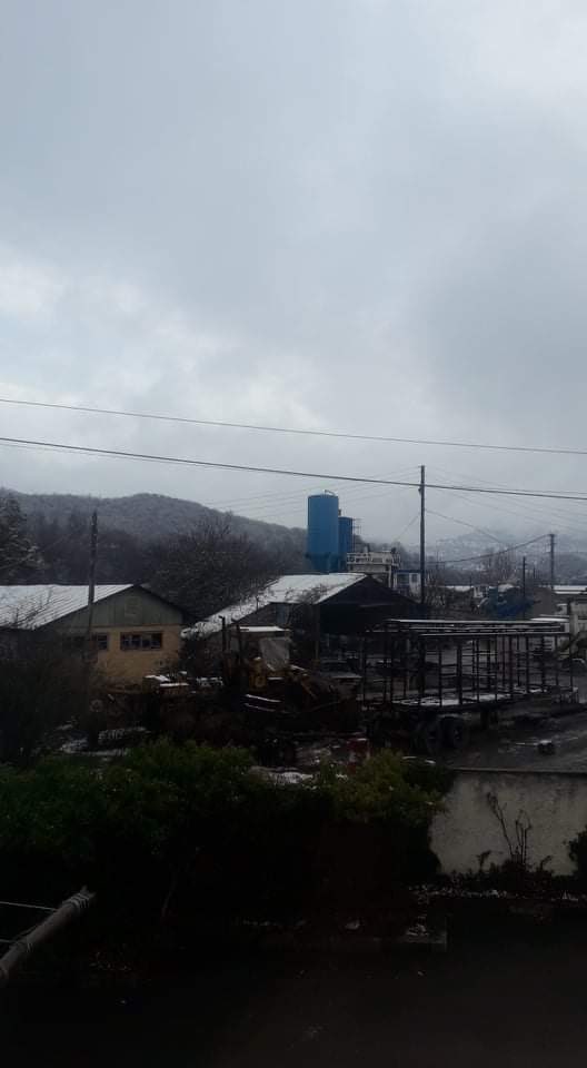 Armenie_dayan's tweet photo. Je viens de recevoir une📸 de mon ami, originaire de #Shushi et #Karintag, aujourd’hui réfugié à #Stepanakert. Il me confirme qu’ils n’ont pas de gaz, ni électricité et l’inflation est fulgurante. L’#Azerbaijan essaye méthodiquement de faire un nettoyage ethnique,leur spécialité. https://t.co/VEkYdT4XDn