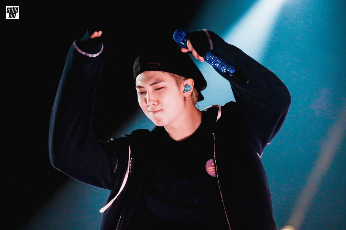 SOLID_RM's tweet photo. [HQ] 220312 PTD Seoul

#RM #남준 #김남준 #방탄소년단  #BTS  #SOLID_RM @BTS_twt https://t.co/tOfd3DXdrL