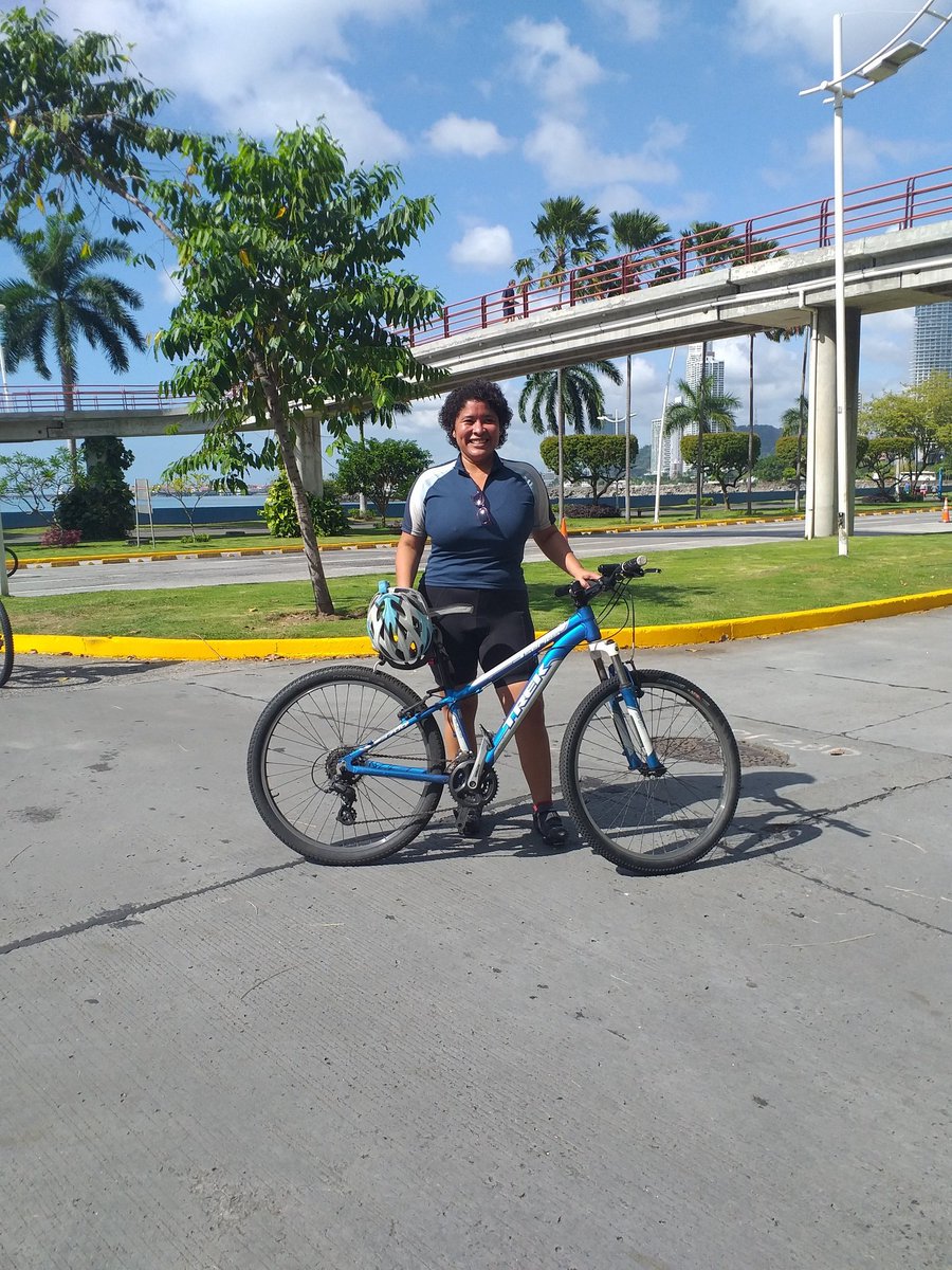 BertaTC's tweet photo. Mentalmente quizás no esté preparada para el recorrido pero sí estoy espiritualmente inspirada.
Empezamos.
#AmaneSER 🚴♀️❤🧠💪🐺 https://t.co/wVUrXSVi4E