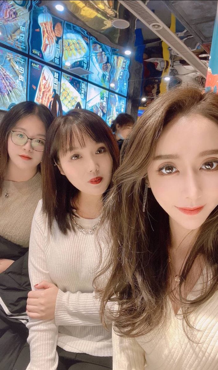 Alice1994916's tweet photo. Sailor Moon https://t.co/lV8Of04hVU