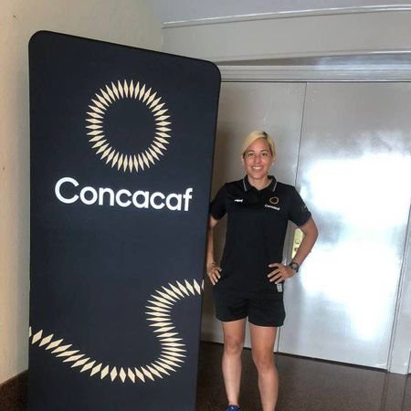 ComArbFutCuba's tweet photo. La árbitra dorada de #Cuba @IvettSantiago88  designada para trabajar en la final del #Premundial Sub-20 femenino de @Concacaf @ConcacafW 
 @afcfutbolcuba @CubaAsociacion @CMontiller @cvihdezlujan @futbolcubano @uncaf #FurbolCubano #Arbitrosdelmundo https://t.co/m4tmdEL9Ad