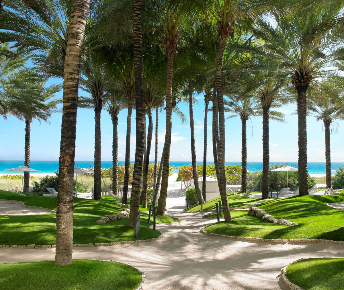 GrandSurfside's tweet photo. Welcome to #grandsurfside's oceanfront paradise. https://t.co/wTR0ytK3Qc
#vacationtime #beachday #beachiscalling #oceanfront #palmgarden #miamibeach #beachpath #miaexplore #traveltomiami https://t.co/ySkVyTaZWD