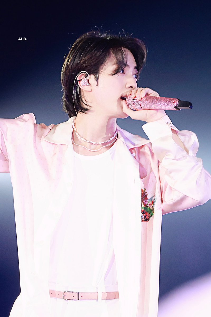ALittleBraver92's tweet photo. 220312 #방탄소년단진 #김석진 #석진 #진 #BTSJIN #JIN @BTS_twt https://t.co/V2R8mg7BEU