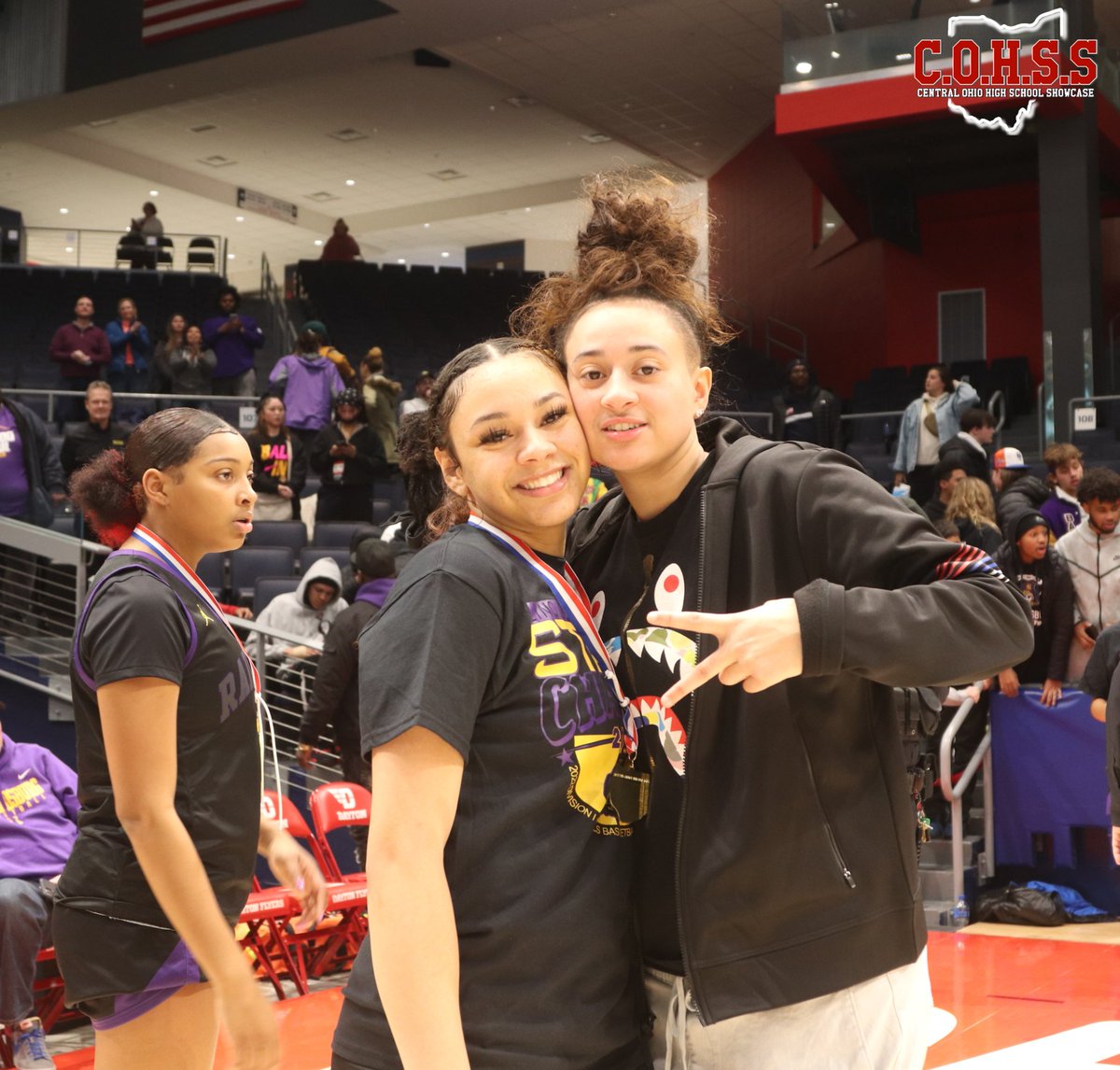 TheCOHSS's tweet photo. You know How the Perry's get down...Weather @maliyaperry or @mya_1perry they bring Chips Home!!! #TitleFamily #RingTeam 🏆💍 https://t.co/TdatZG5d8g