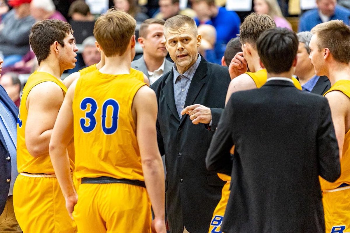 LeverageP's tweet photo. Coach Davidson’s heart and soul for his players. For his opponents. For anyone within earshot!  Coach’s prayer and hope for all of us -  Accept Jesus as your Savior. Live for Him daily. Invest in others so they can know Jesus as well! @BCBRAVESHOOPS @BCSAD https://t.co/3mVLBmyImx