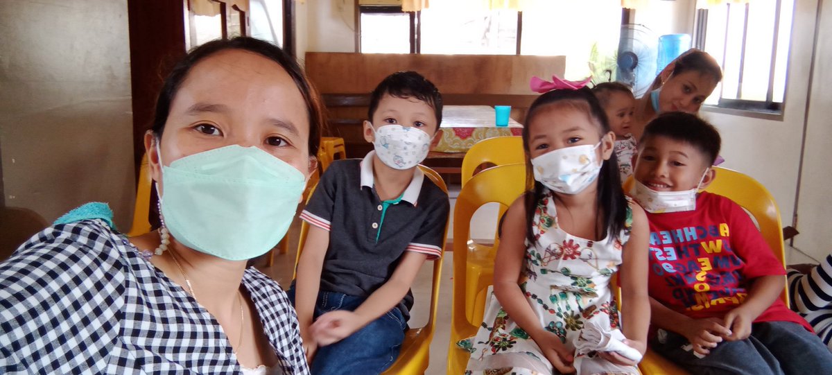 lovellaperonz's tweet photo. My students in Children's church https://t.co/1wK2P1wugT