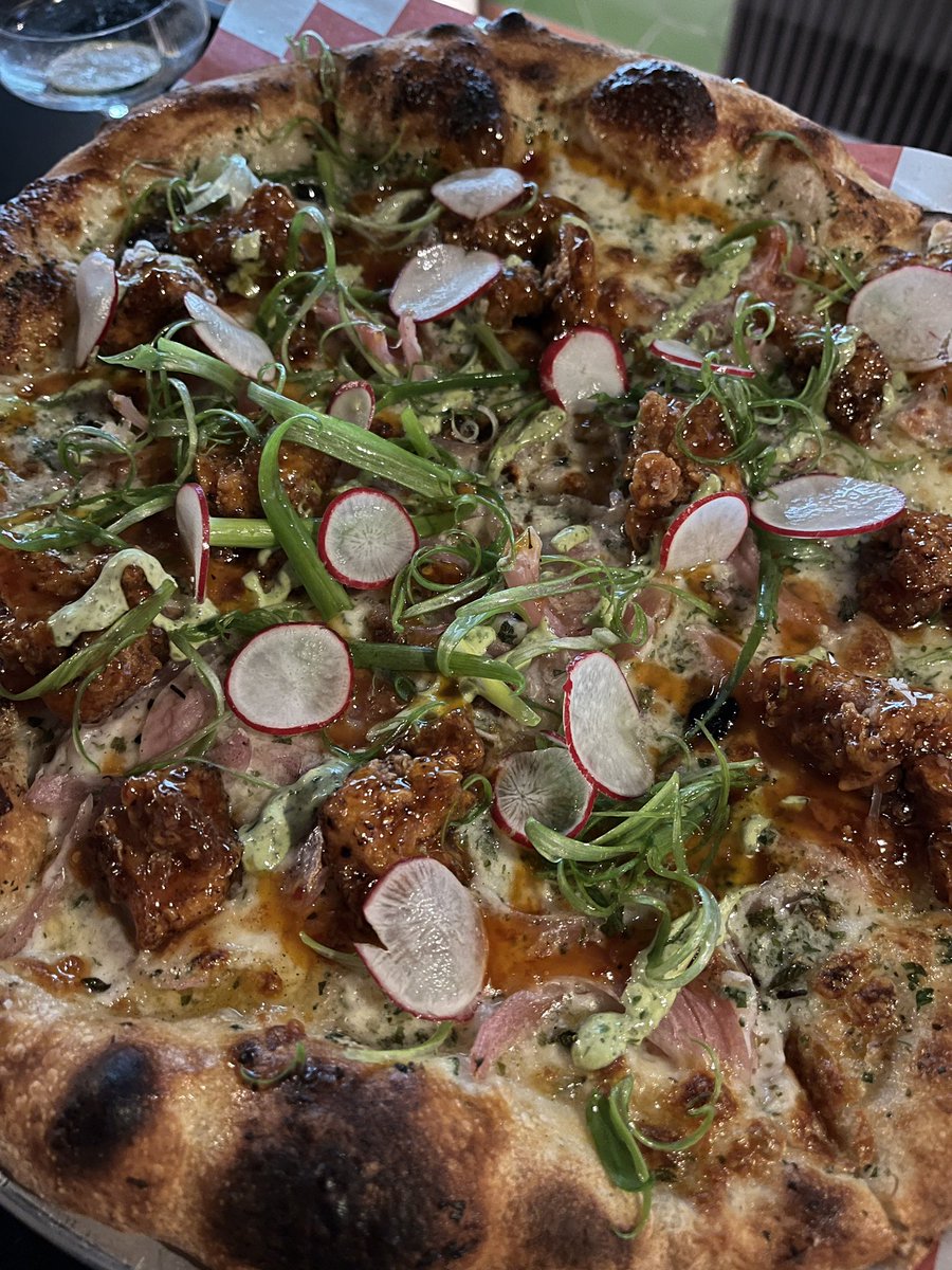 Kedz's tweet photo. Thinking about her. #HookAndMaster @chefjosegarces https://t.co/sxvrXpgARA