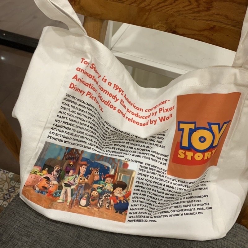 seyaseyi's tweet photo. –; cute &amp; aesthetic tote bag ✨

a thread! https://t.co/rvCa6YA9Q5
