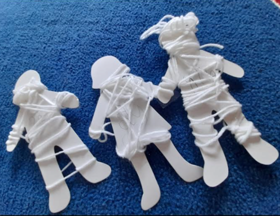 kim_donker's tweet photo. Learning about mummification and pretending to be mummies provided an opportunity for students to share their understanding about death and for teachers to clear up misconceptions using clean and simple terms. #isaruba #intentionalteaching #purposefulplay https://t.co/HcqwIrhq4z