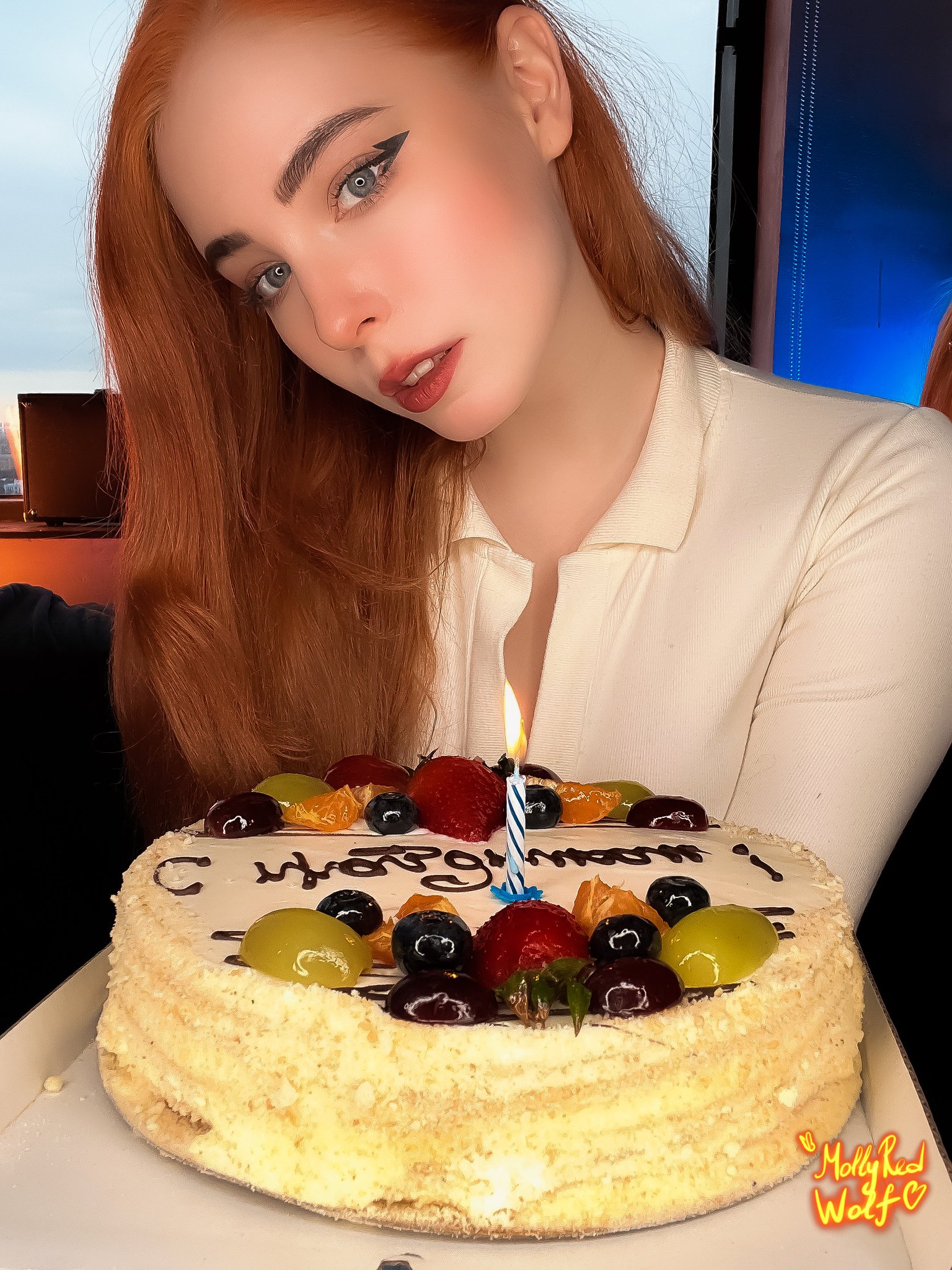 MollyRedWolf🦊💥 𝓕𝓪𝓷𝓼𝓵𝔂 Top 0,4% on Twitter: "💕Happy Birthday to me! 🥰 ...
