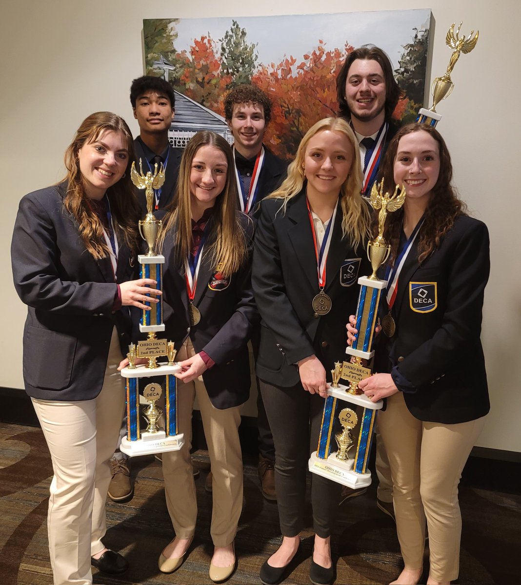 KentDECA's tweet photo. Congratulations Roosevelt DECA seniors (L-R) Paige Thompson, Blake Green, Sydnie Leavery, Philip Vorhauer, Gwyn Eehard, Charlie Beutel & Kelsey Bedillion: DECA ICDC qualifiers! @KentSchoolsCTE @KentSchools @DECAInc
#decafam #DECAICDC https://t.co/xsNGnBjCLt