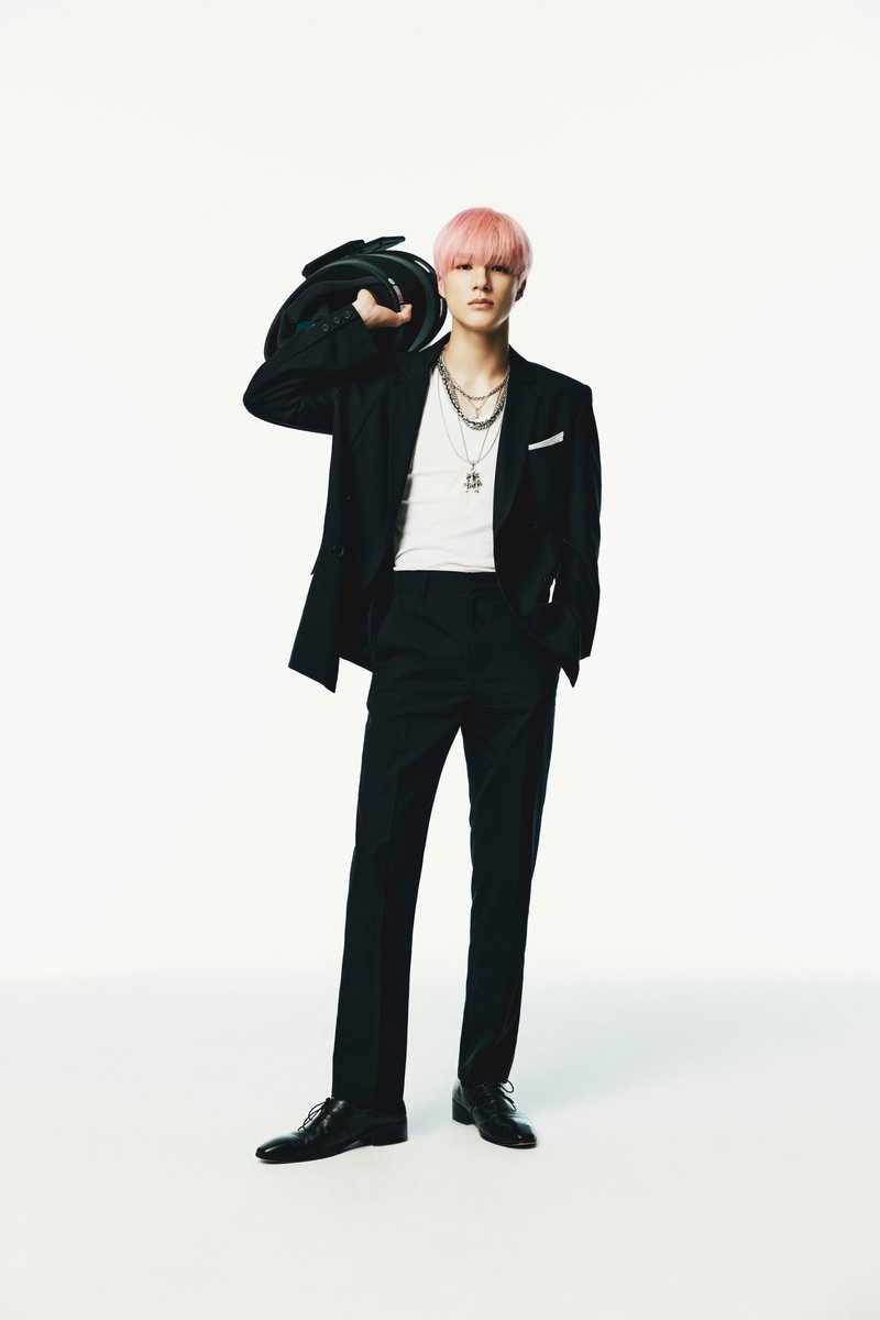 eiluvnct's tweet photo. u mean, lee jeno ??? https://t.co/4Sn0WlcvAc
