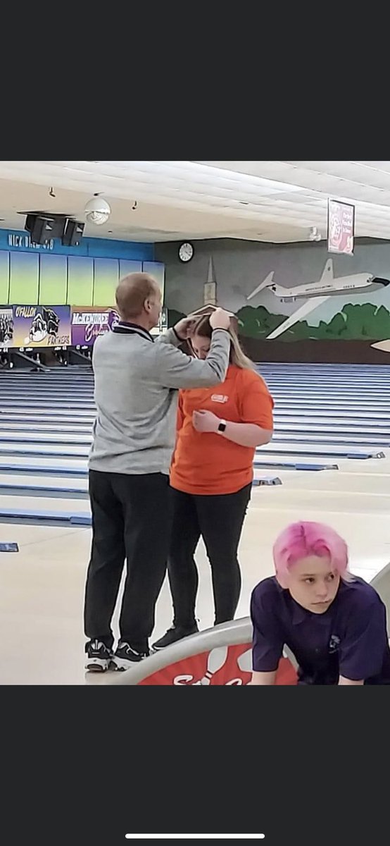 Wesclin MS Bowling teams are both going to STATE! Girls finished 4th and the Boys 10th in the regional. Aowyn finished 2nd overall! #wesclinwarrriors #dreambelieveachieve