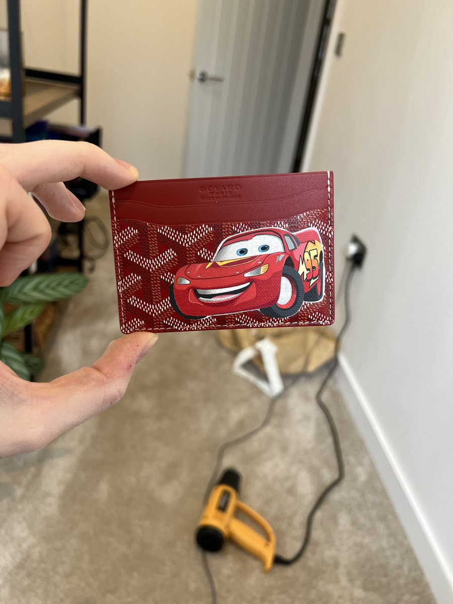 jdocustoms's tweet photo. Progress on the #goyard 

#cars #lightningmcqueen #handpainted https://t.co/0Ah90WI73A