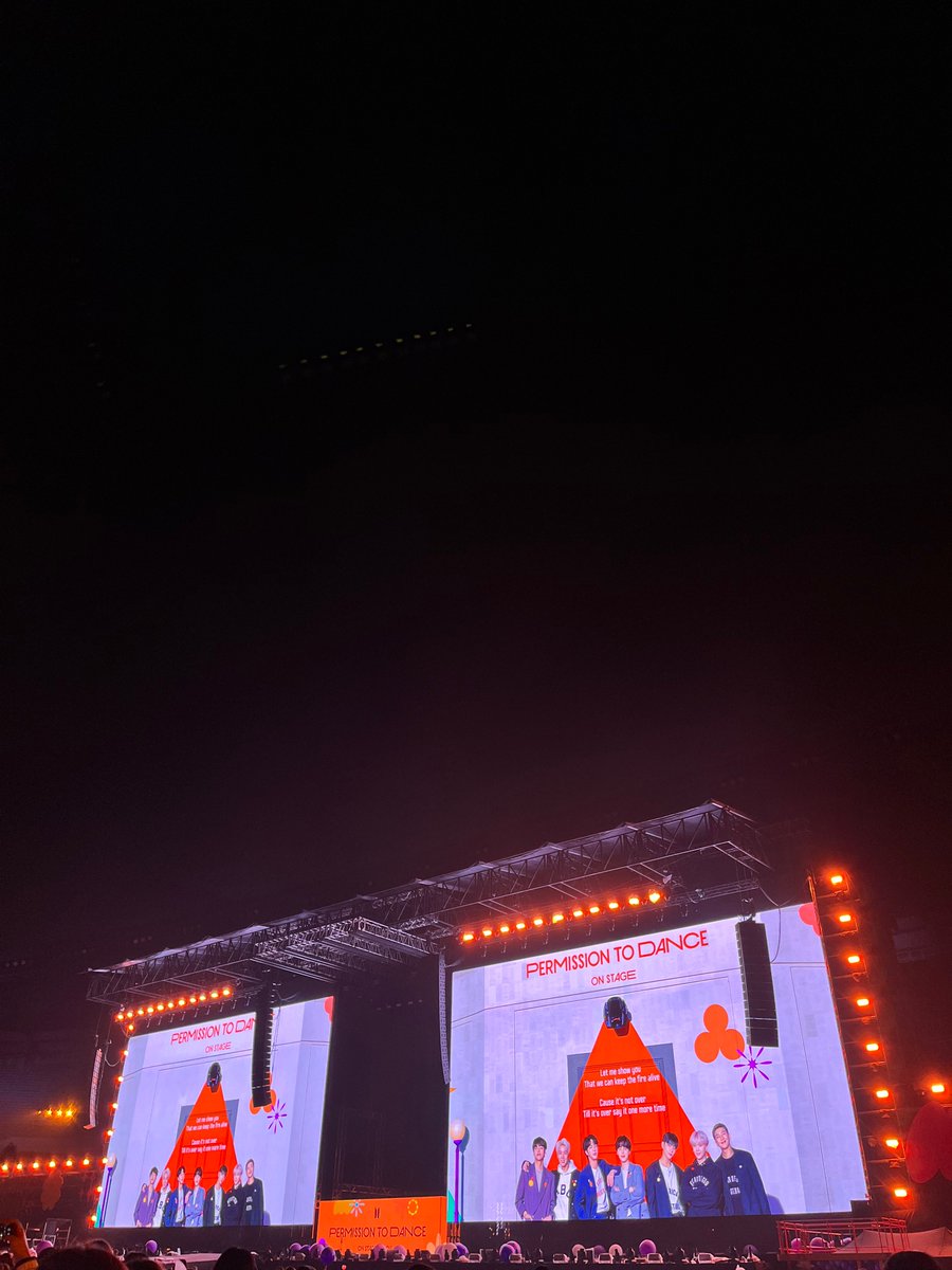 #PTD_ON_STAGE_SEOUL

오랜만에 오프 행복만 했다💜

<a href="/BTS_twt/">방탄소년단</a>