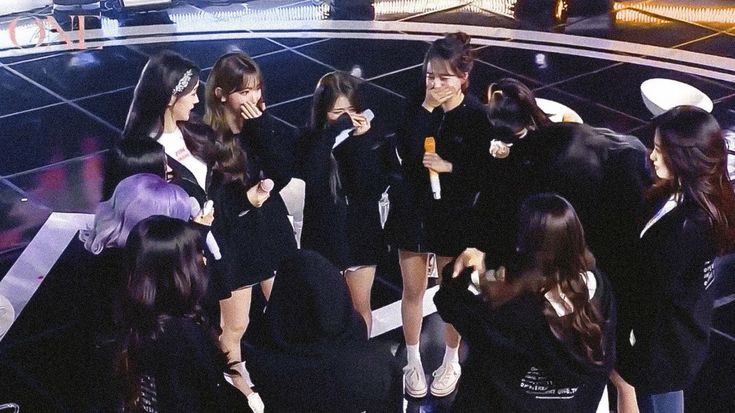 EYESONIZ0NE's tweet photo. always and forever my home ❤️ https://t.co/XNBrfLKxXO