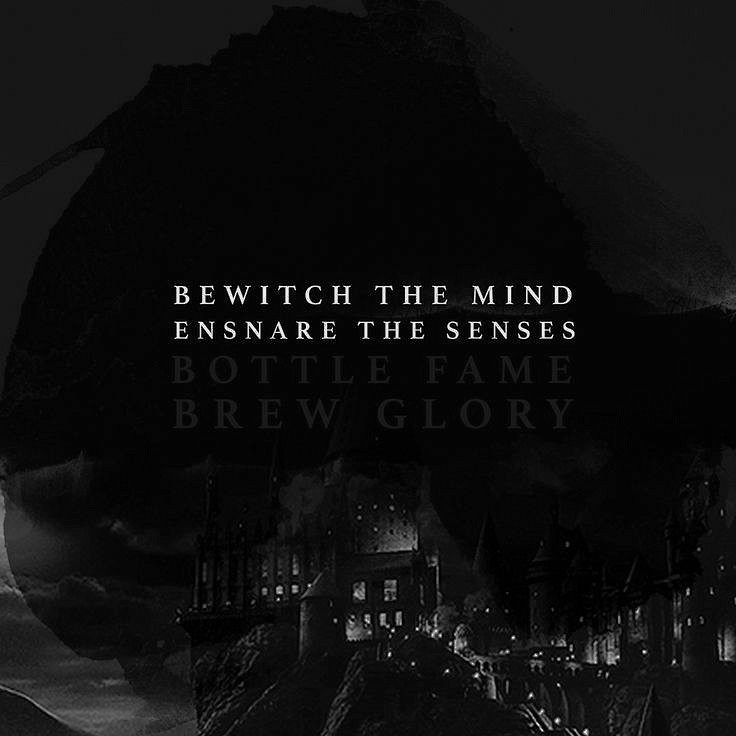 ⠀      

𝐒      
𝐄            •  𝐄𝐔𝐏𝐇𝐄𝐌𝐈𝐀 𝐑𝐎𝐖𝐋𝐄 •
               Bruja sangre pura, ex 
𝐁            perteneciente a la casa
𝐔            Slytherin. Estuvo casada 
𝐒            con Perseus Parkinson, 
𝐂            pero huyó a USA en 1984.
𝐀
⠀