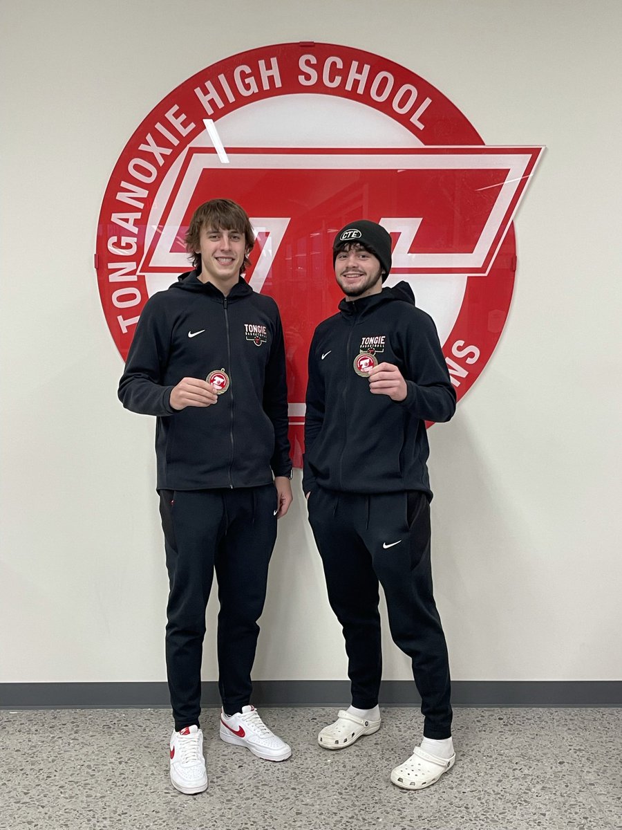 Congrats to these two. <a href="/ADubs_32/">Andrew Willson</a> with a first team all league selection and <a href="/ZNovotney/">Zane Novotney</a> with a second team all league selection! Four years of outstanding ball.
