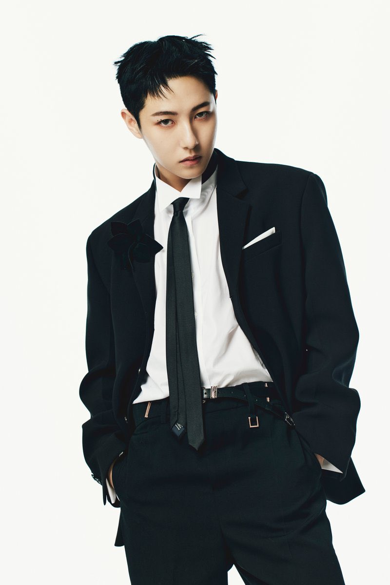 กราบพ่อซะนะ