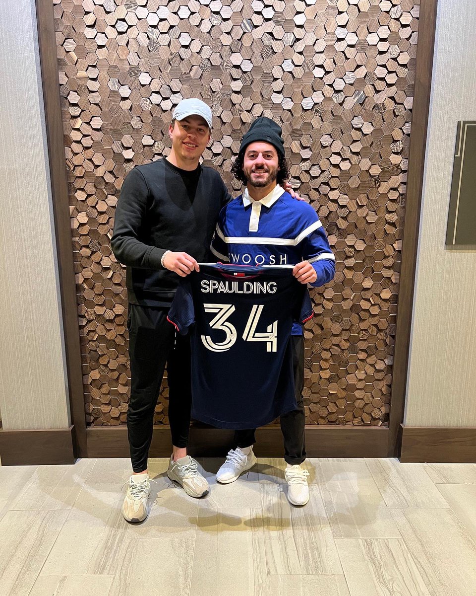 Nicholas Woodruff tweet media