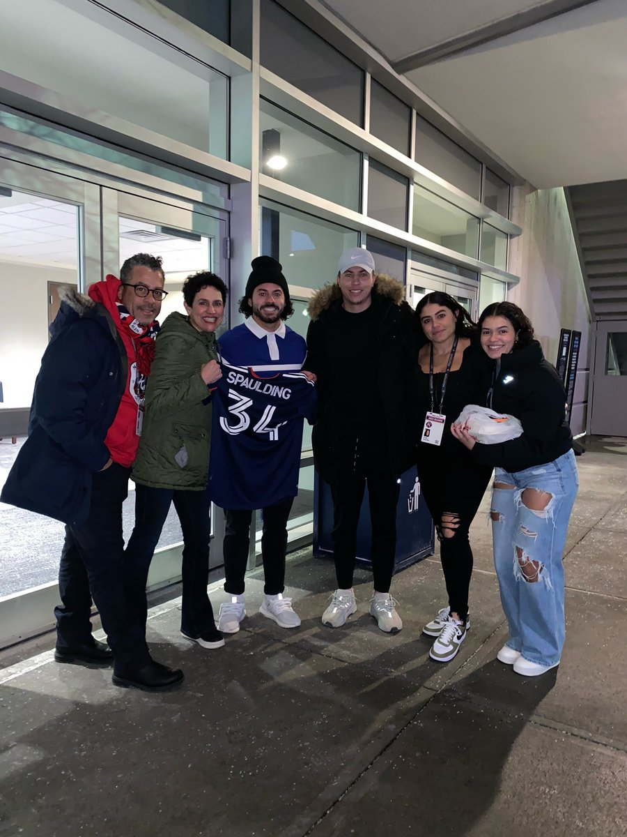 Nicholas Woodruff tweet media