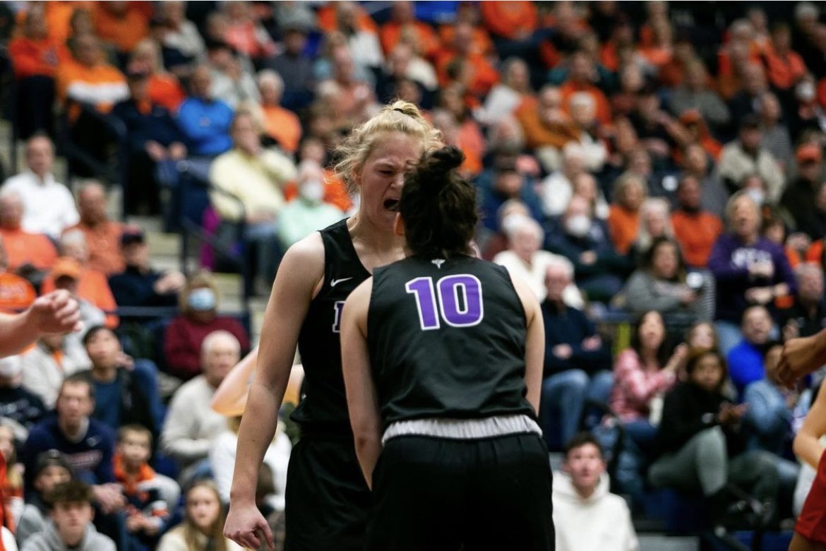 nyuwomenshoops's tweet photo. βIt's not about the wins and losses, although its been an incredible season, it's about the people that we get to share this journey with." - Coach Barber π #RELENTLE99 https://t.co/liV3mQoaOj