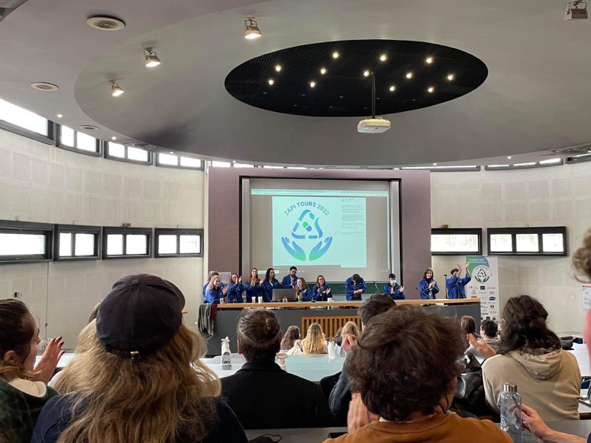 AeprCorpo's tweet photo. ➡️ Ce week-end l’@AeprCorpo était présente à Tours pour la 2PI !
@2api_tours_2022 #2api https://t.co/p2rvcJgI4r