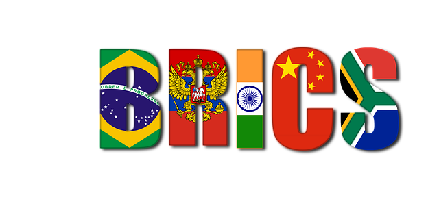 UflagsC's tweet photo. BRICS : who we are ? https://t.co/dbiX9EVQPV