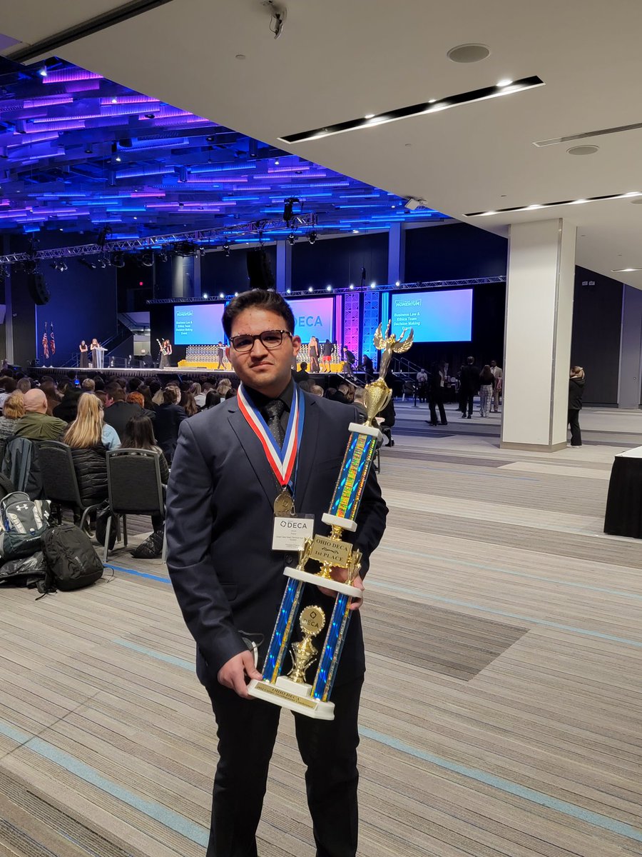 WCHSWolves's tweet photo. WE HAVE A STATE CHAMPION!  
A big Congratulations to Ansh Patel for placing 1st in the Principles of Finance competition 🐺👏🐺👏🐺👏🐺
@WestCler @WCHS_AP @WestClerDECA https://t.co/Cx4smP5MRE