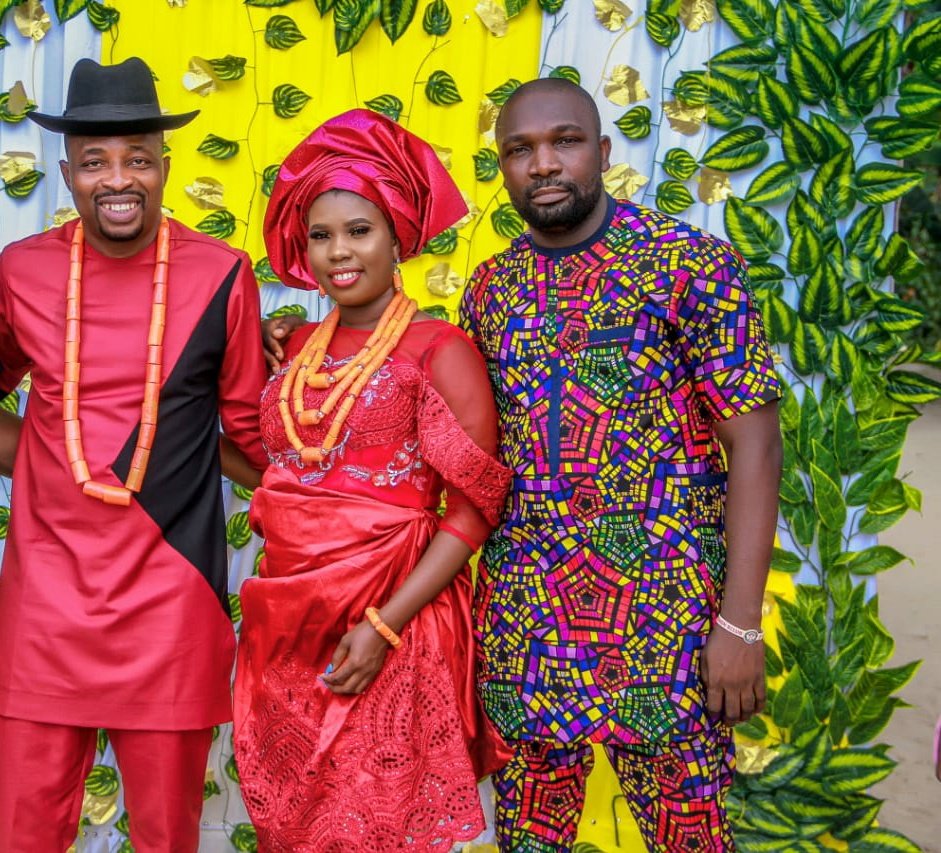 AsumuHilaria's tweet photo. It's a week today since my younger brother got married. #OrganDonation,a gift that keeps giving. It was triple celebration last Sunday, my duties as godmother, my kidneyversary and my brother's wedding. I was healthy & well for these milestones cos of my #donorfamily & #HeroAngel https://t.co/kf66FazVwY