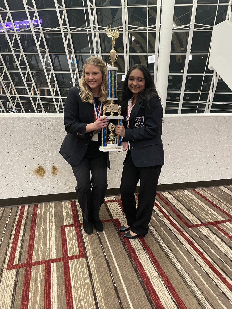 lisahaller5's tweet photo. National DECA Qualifiers! 2nd place, Business Law &amp; Ethics Team Event Congratulations Chandni Patel &amp; Caroline Peters! @THS_JStew @tcs_swood @houseths1 https://t.co/ME5N9C7luV