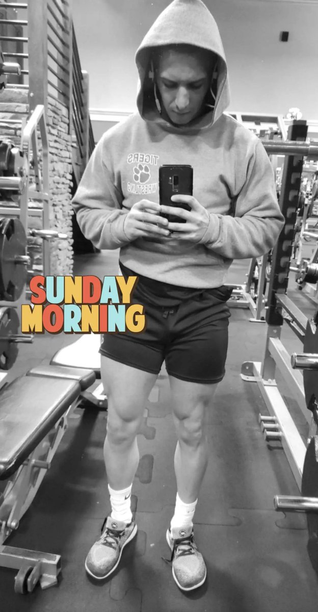 wgonzalez015's tweet photo. Sunday Funday... 😓😩🔥 https://t.co/RQwjvUcidd