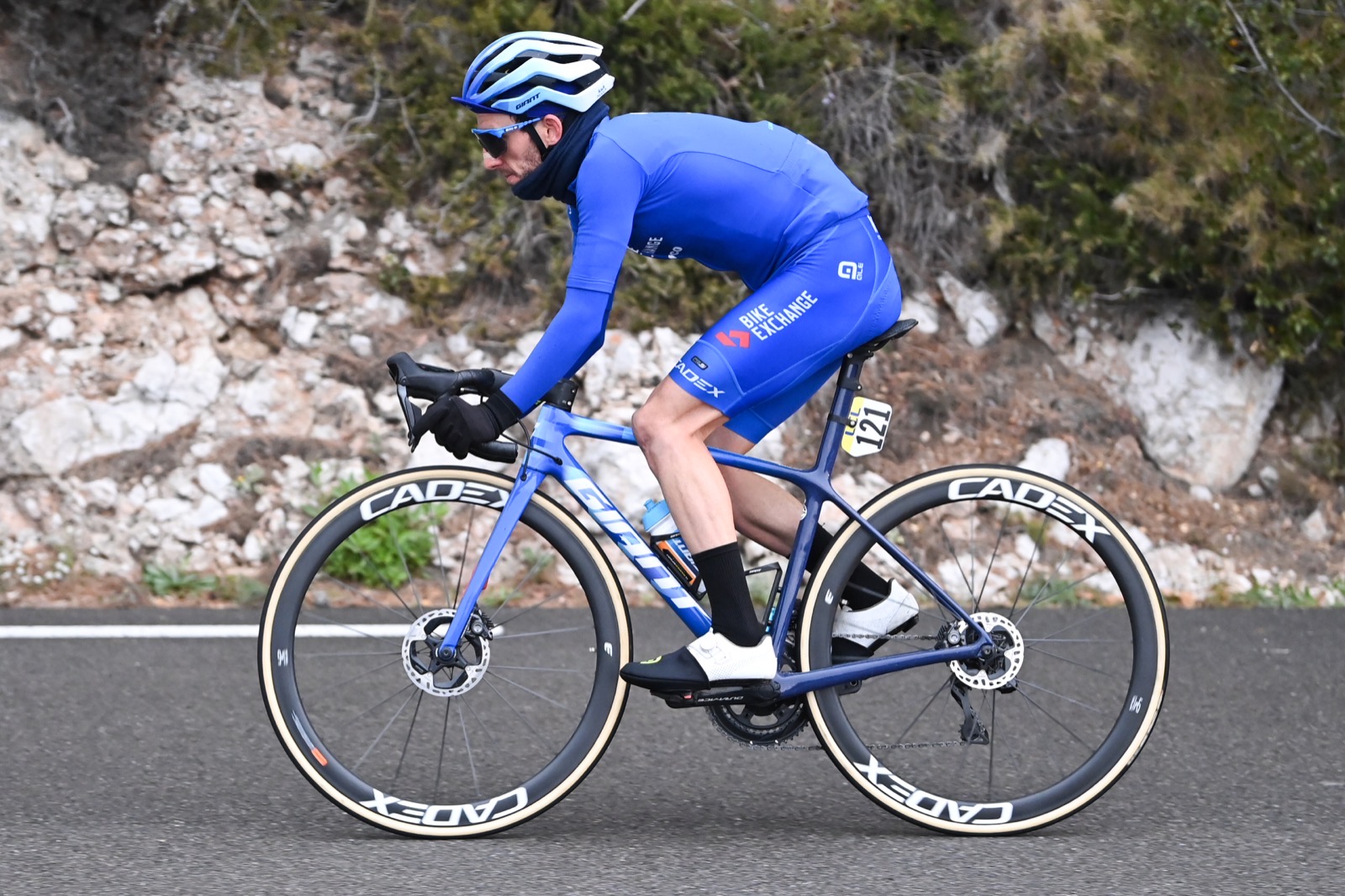 Team BikeExchangeJayco on Twitter "ParisNice 🇫🇷 1.3km from the top