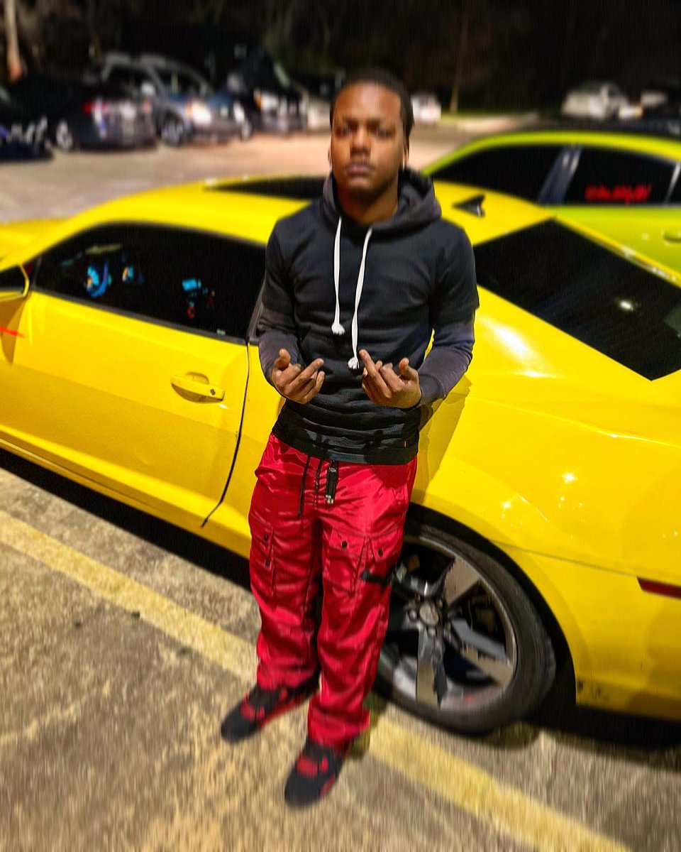 JaayooSzn's tweet photo. Safe to say I been standing on business for 20 yrs #blessed ❌ https://t.co/eU9RQdUPL2