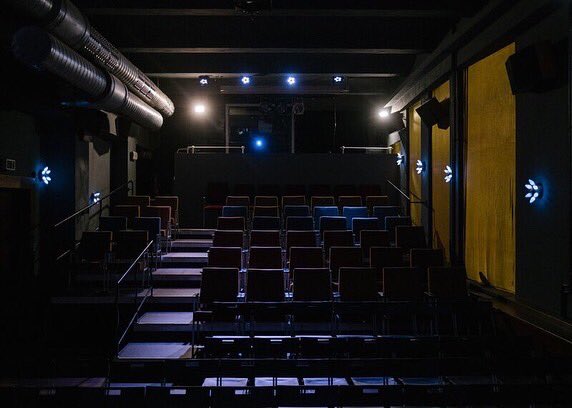 CTriggert's tweet photo. Am Samstag haben wir im @weltecho unsere Filmpremiere gefeiert. Über 180 Menschen sind gekommen, um "#CHEMNITZ TRIGGERT. Zwischen Angst, Wut und Widerstand" zu sehen. https://t.co/gwhgvE9WX3