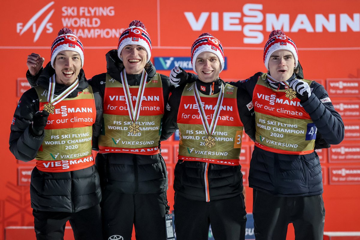 Norskijump's tweet photo. Bronselaget 🤩 https://t.co/eSasJlsdMc