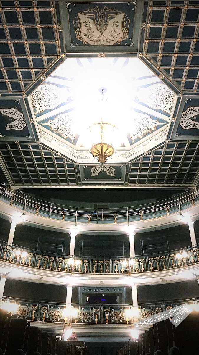 fravillain's tweet photo. #teatrosocialebrescia #ultima #whentherainstopsfalling #lacasadargilla https://t.co/bOAu8lEeIr