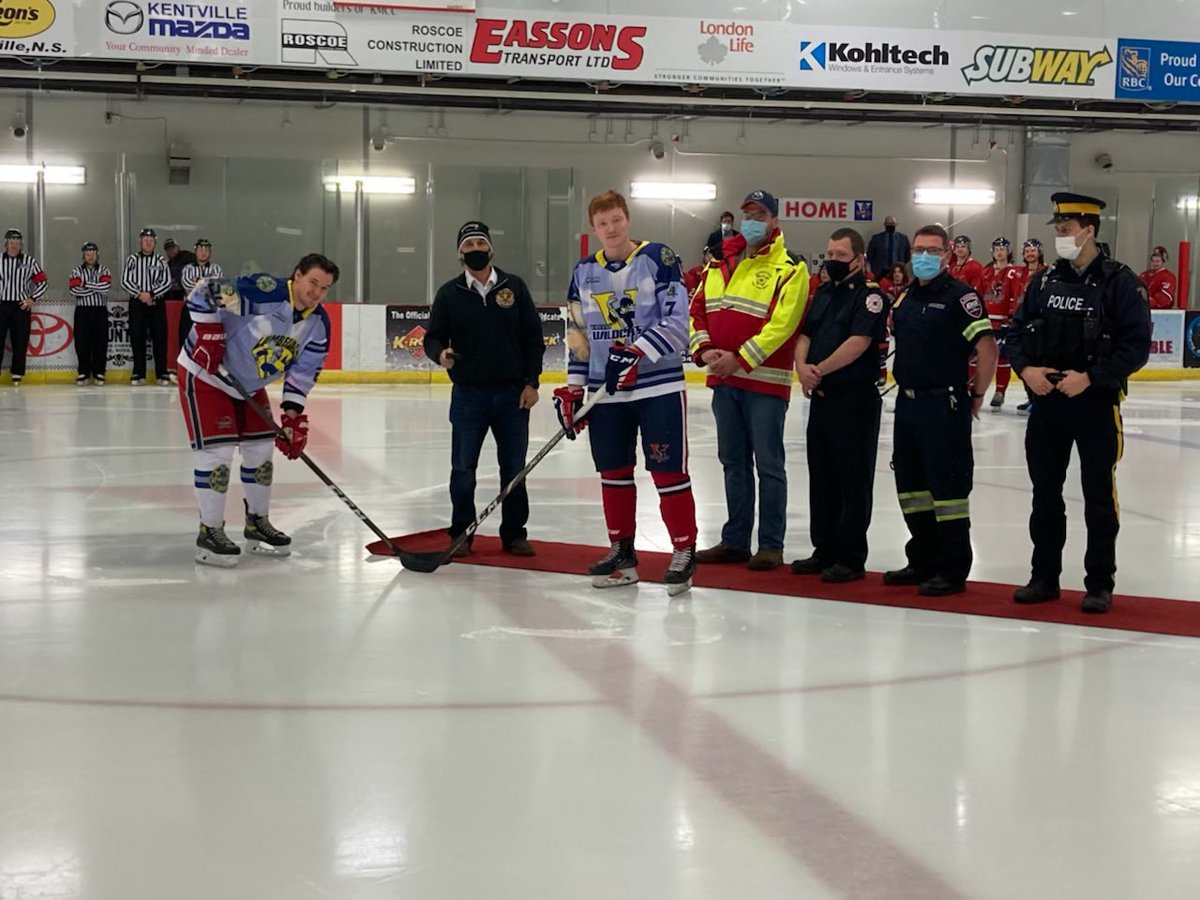 Valley_Wildcats's tweet photo. Some great photos from last night’s pre-game ceremony on First Responders night.

Big thanks to everyone involved including our own local vol firefighter, Noah Wilson! https://t.co/mqRw63mYfu