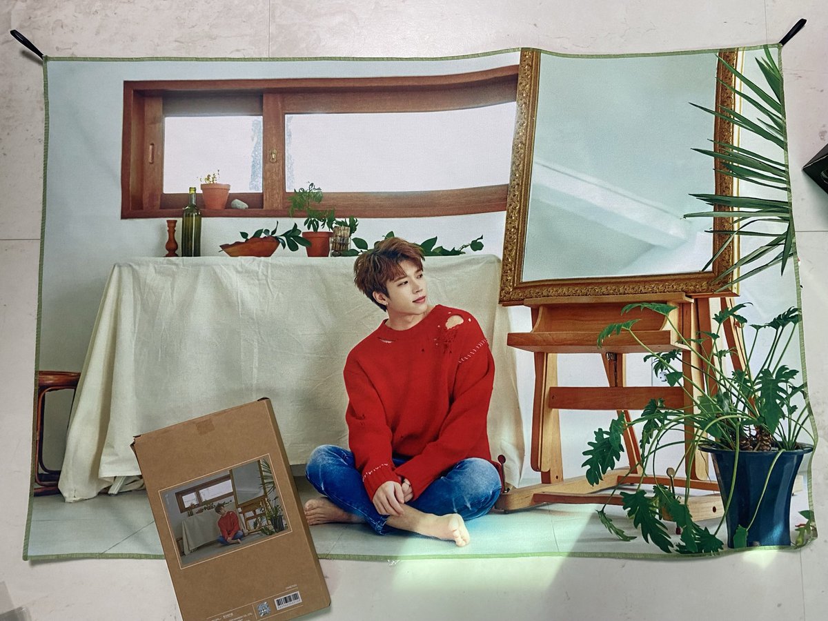 BwaBsm's tweet photo. 우현 패브릭 포스터 양도합니다!
상태 좋구요  1.0에 양도합니다!
에눌 가능하니 연락주세요!

#우현 #남우현 #우현굿즈 https://t.co/4ZQLk0rZcr