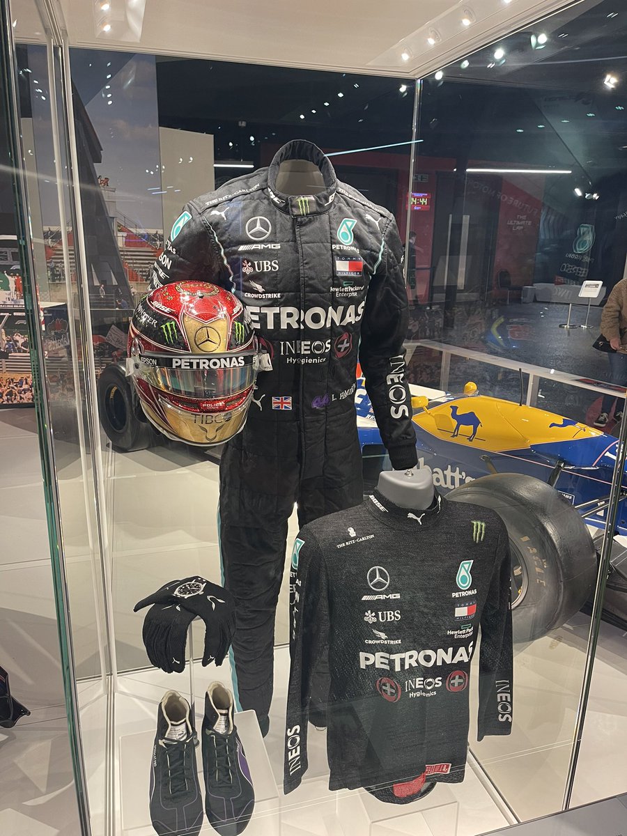 Absolutely fab day @SilverstoneUK Museum. Epic seeing all the memorabilia, @LewisHamilton suit being a highlight! Ready for the next @F1 season now!