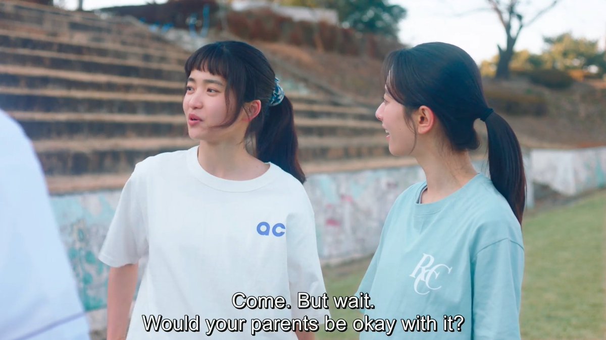 mematwtlg's tweet photo. We have that friends that their parents will allow them to go if you will go also. This is so relatable! 😂

#TwentyFiveTwentyOne
#TwentyFiveTwentyOneEp10 https://t.co/F008xgHf2b