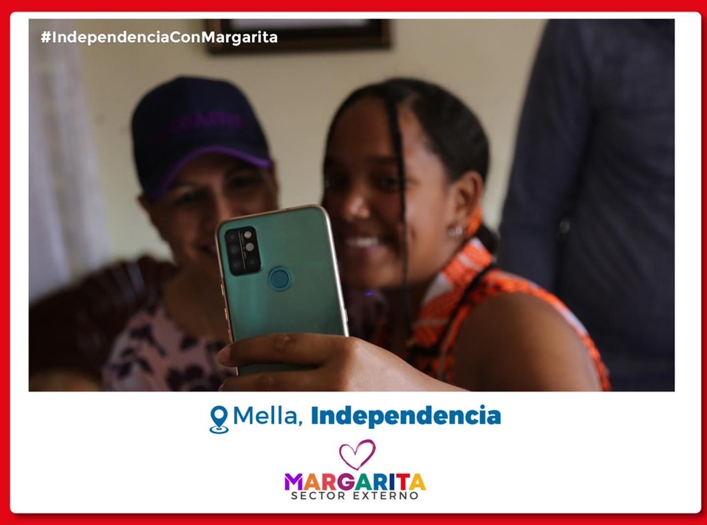 SEdeMargarita's tweet photo. ¡Seguimos creciendo!

Cada día son más, las personas se acercan a @margaritacdf Para expresarle su apoyo, hoy se suma al proyecto nación el Regidor en Mella, 📍Provincia Independencia, Osiris Balaguer.

#IndependenciaConMargarita #MargaritaPresidente #SEdeMargarita https://t.co/2YOjAsXDeM