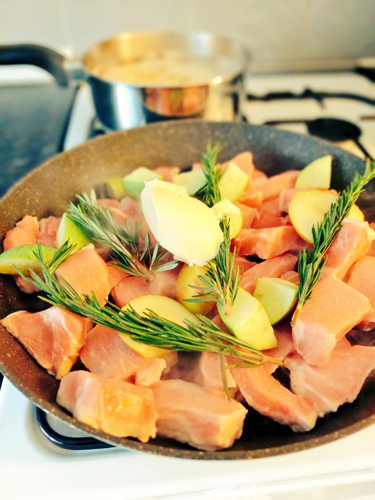 DanksDayton's tweet photo. Oh it's on! #Food #QuickDish https://t.co/VzRsttWkUk